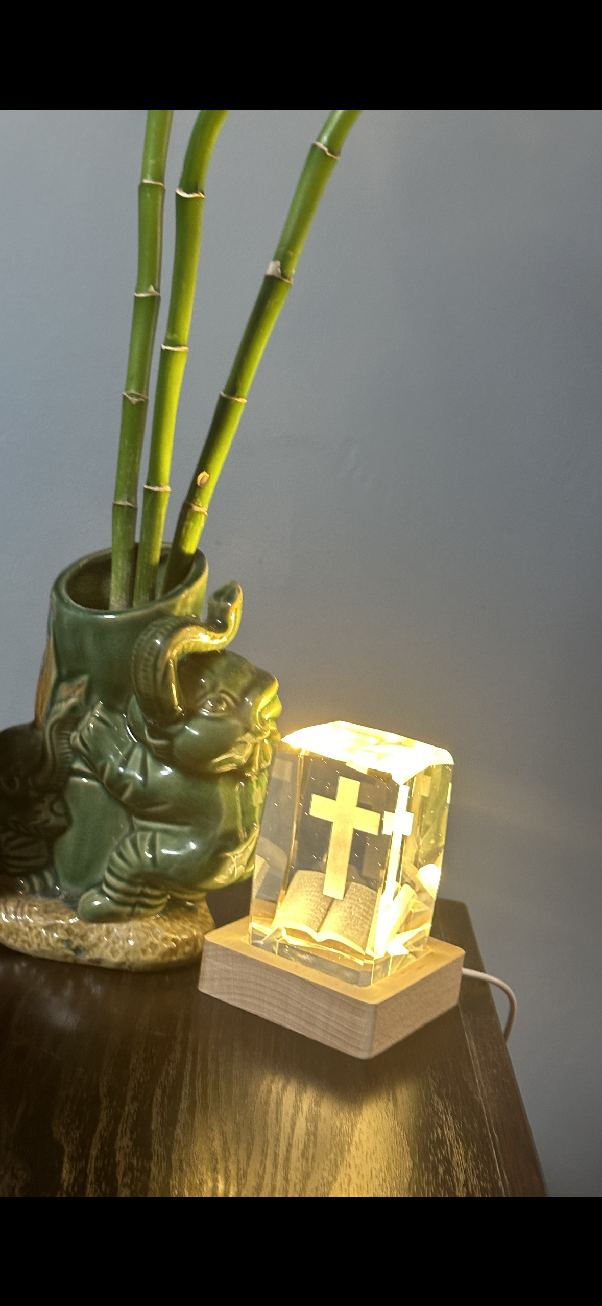 Bible & Cross. K9 Glass with light stand. Praying Light Stand. Great Night light keeps us Remember God.