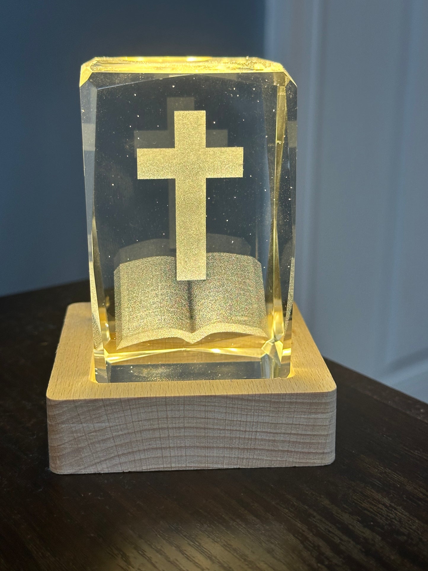 Bible & Cross. K9 Glass with light stand. Praying Light Stand. Great Night light keeps us Remember God.